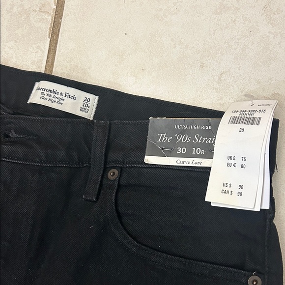 Abercrombie & Fitch Women's High Rise Black Jeans - Picture 2 of 4